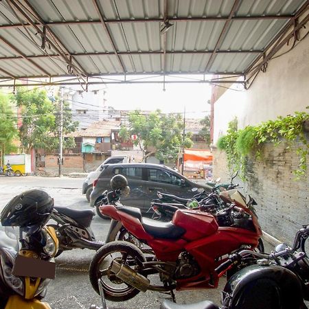 ホテル Oyo 3754 プロスパリティ マンション ジャカルタ エクステリア 写真
